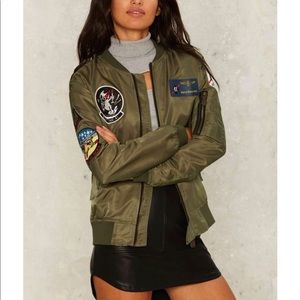 Nasty gal - Green bomber w patches